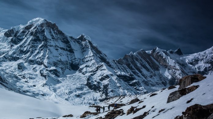 world-mountain-peaks